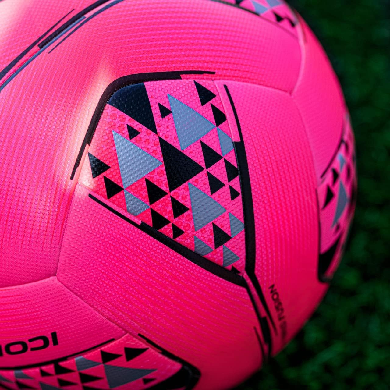 FORZA Icon Pro Ballons de Football | Ballons de Haute Qualité pour Les Matchs Compétitifs | Disponibles en Tailles 3, 4 et 5