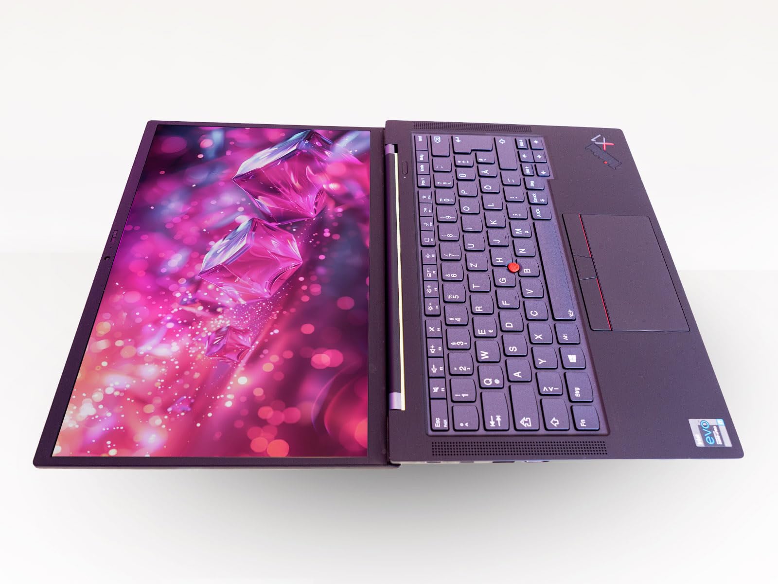 Lenovo ThinkPad X1 Carbon Gen 9, Intel i7 4x3.0 GHz Prozessor, 16
