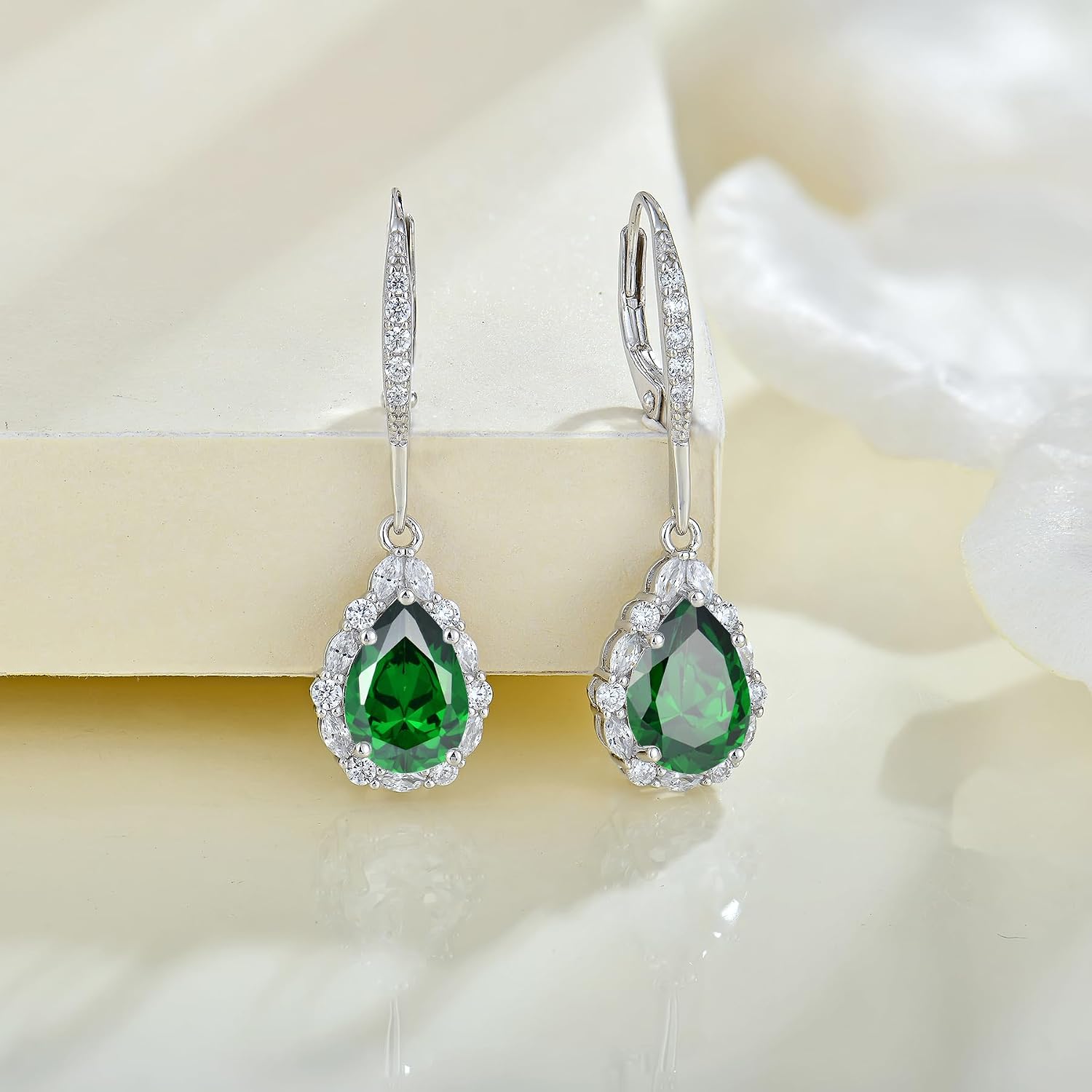 Women Earrings 925 Sterling Silver Birthstone Halo Teardrop Drop & Dangle Earrings Leverback Earrings 7 * 10mm 5A Cubic Zirconia Jewelry