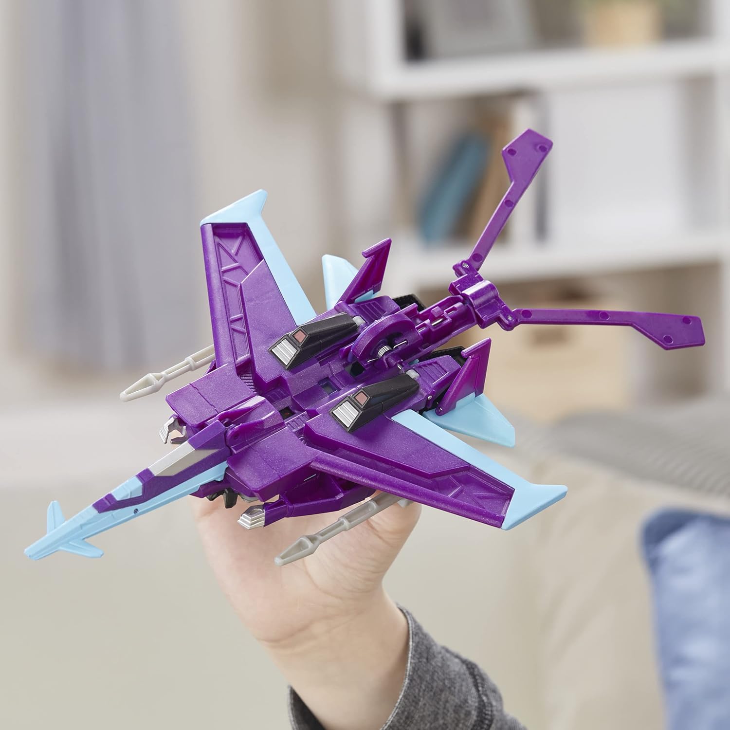 Husbro Transformers War for Cybertron: Slipscream