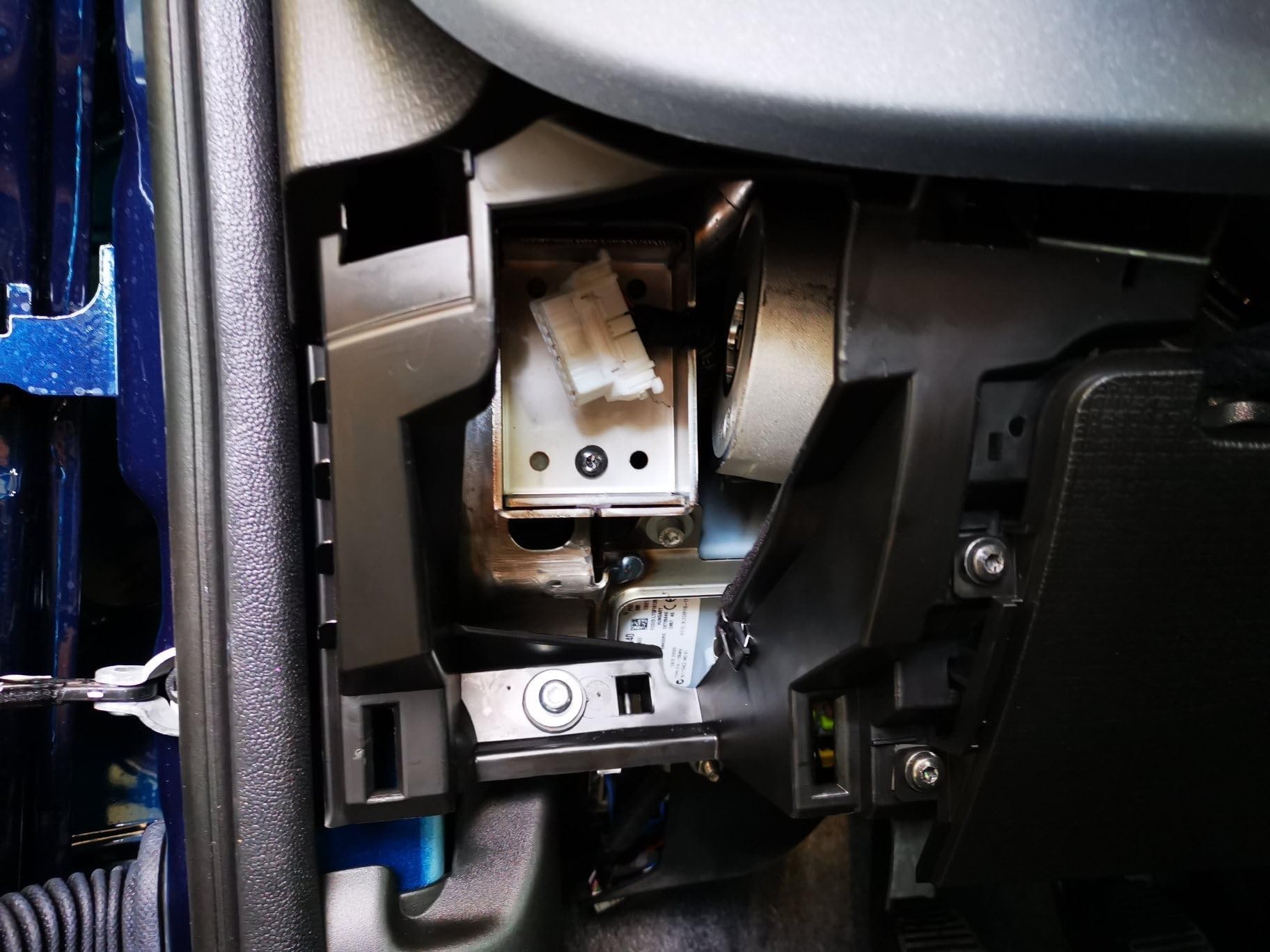 Block Box OBD Sly Series - Blindatura per Presa Dati OBD by BlockBox - Protezione diagnosi Auto - Acciaio Inox 304 - Chiave Netoma induplicabile Antifurto