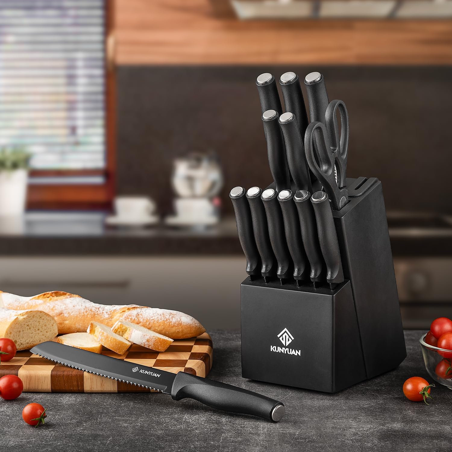 Knife Set, KUNYUAN 15 pieces Knife Sets for Kitchen,High Carbon German Stainless Steel Knife Block Set with Built in Sharpener Block,Dishwasher Safe Kitchen Knife Set, Black