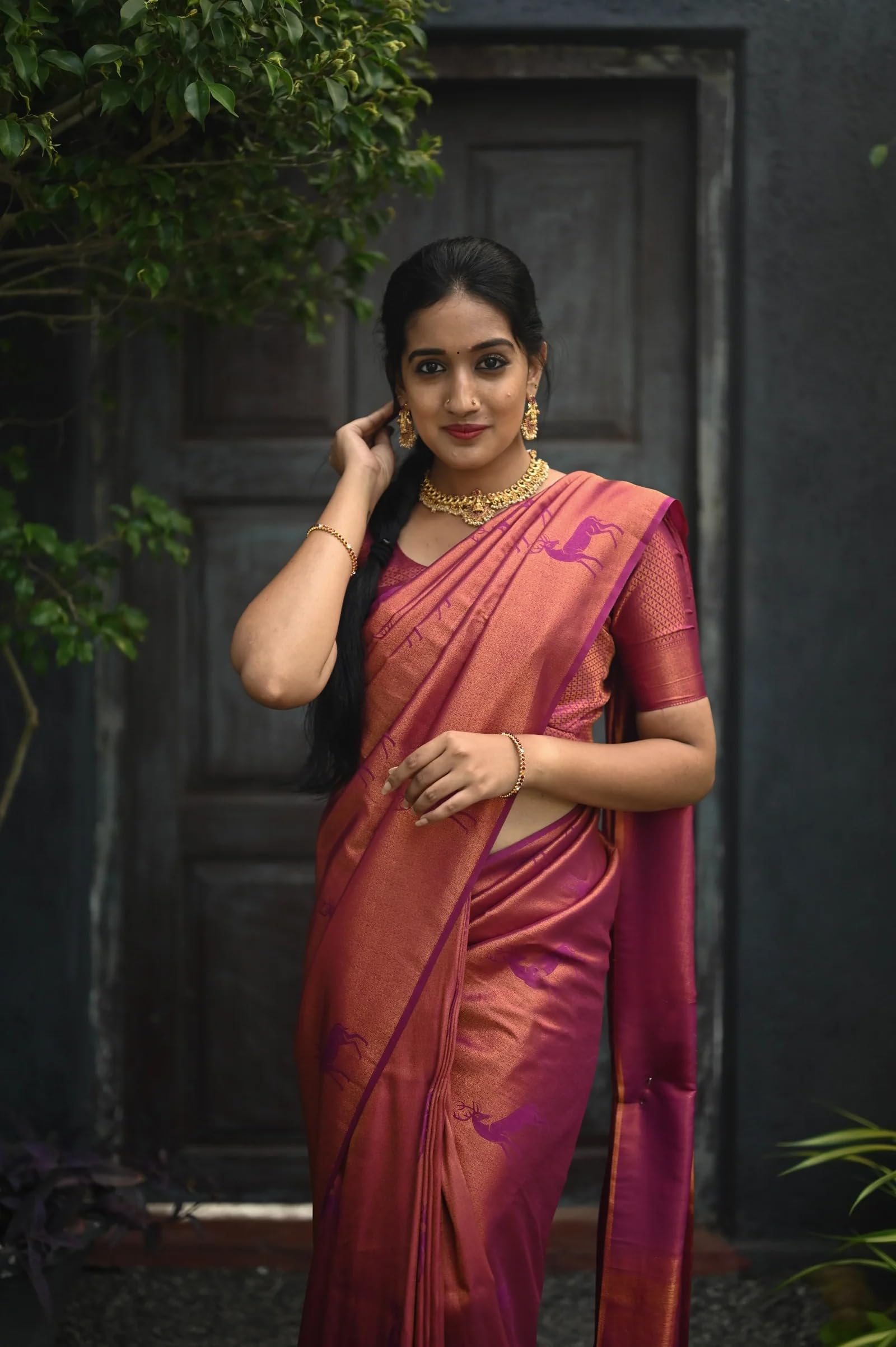 Anjaneya Sarees Designer Silk Banarasi Kanjivaram Solid Saree (Red) 2