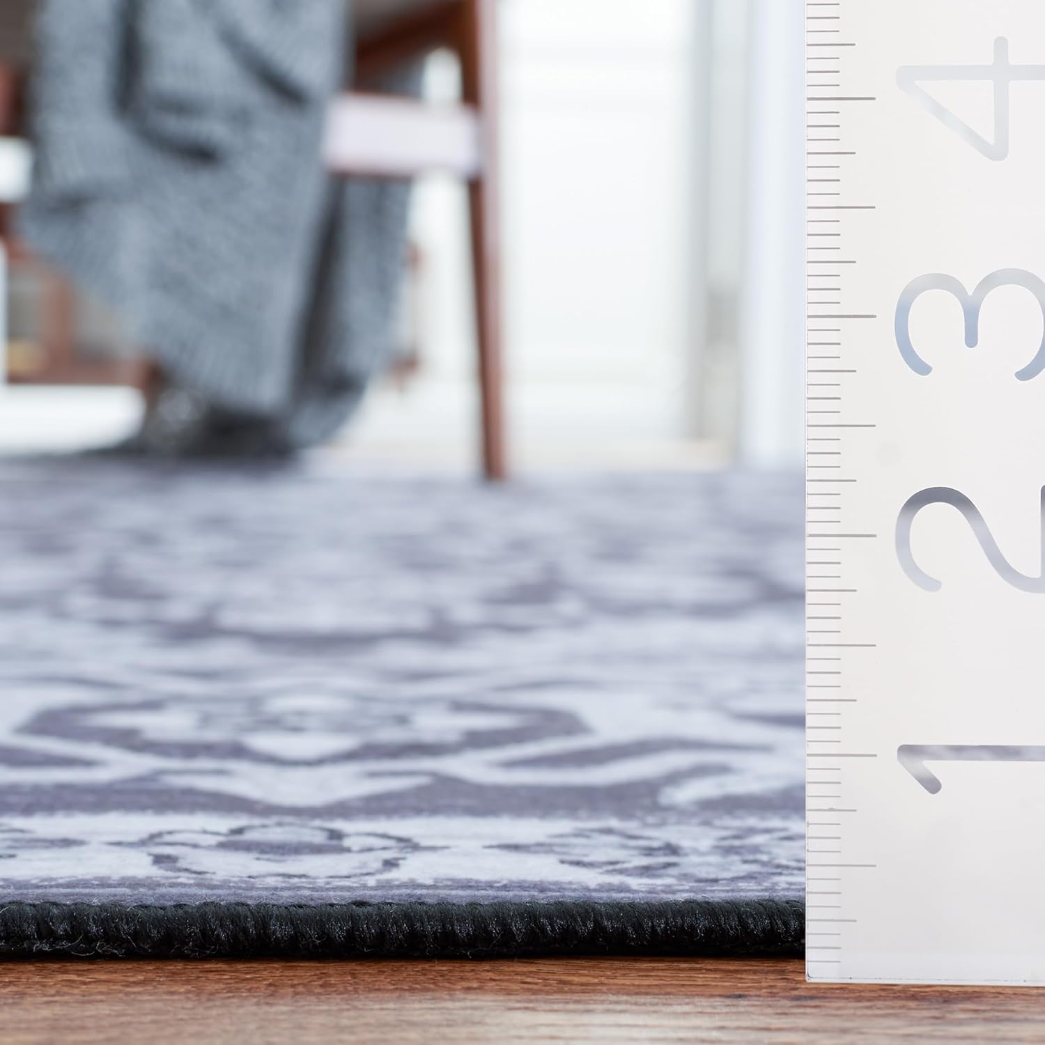 SAFAVIEH Washable Rug Tucson Collection - 6' Square, Black & Beige, Slip Resistant & Easy to Clean, Ideal for Living Room, Bedroom, Dining Space (TSN147Z)