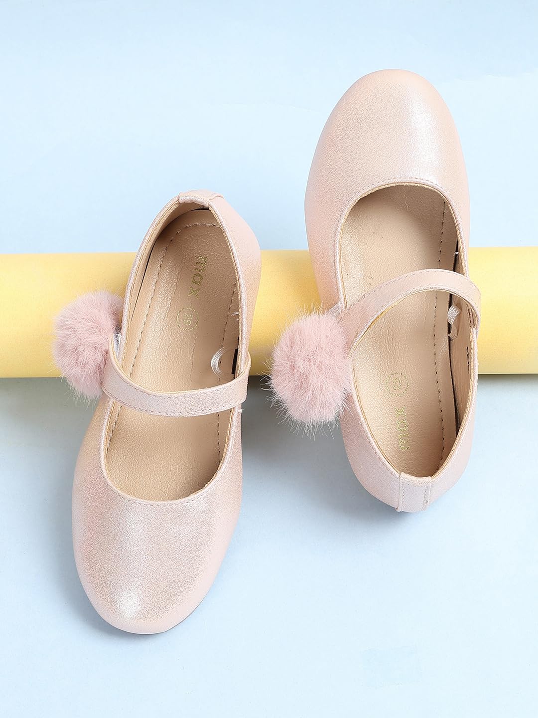 Max Girls Girls Metallic Mary Janes with Pompom Ballet Flat 5