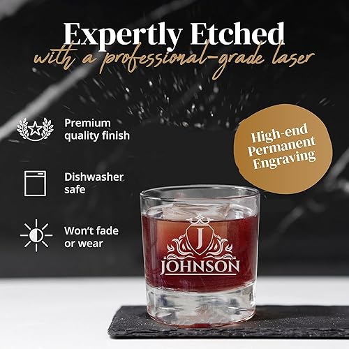 Miniatura 3 de Vaso de whisky con monograma personalizado con texto personalizado, gran regalo para papá, cumpleaños, día del padre y padrinos de boda (diseño 1, 1