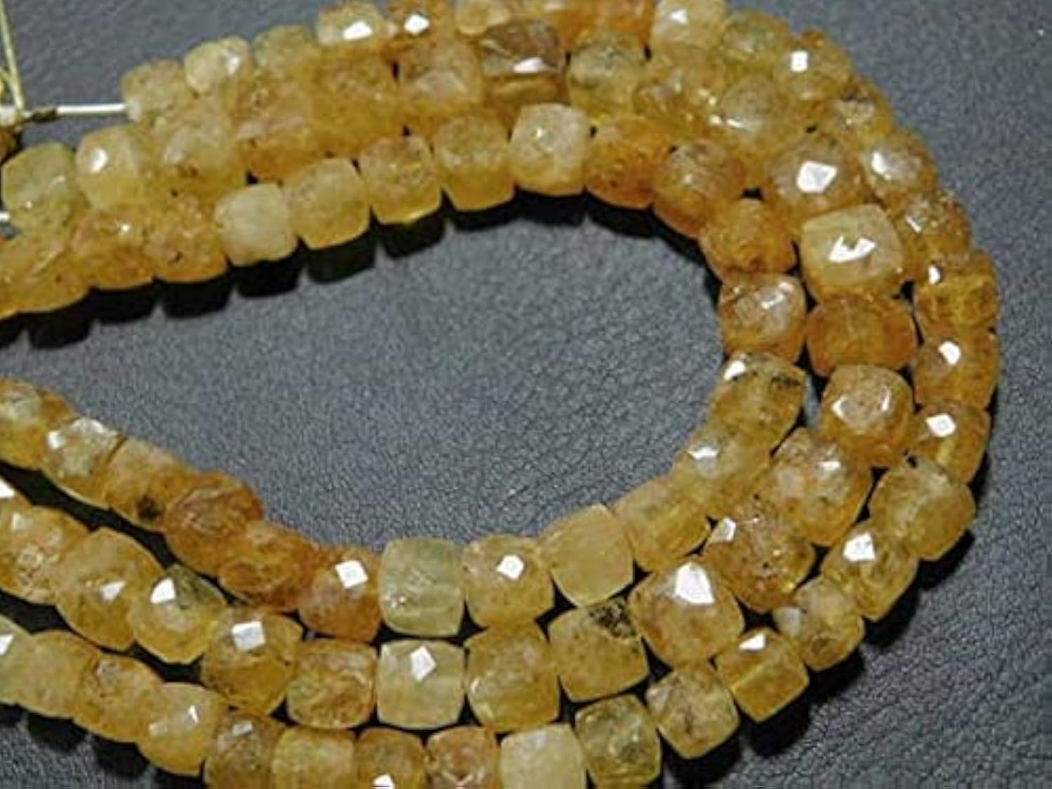 Heliodor cube briolette LKBEADS créez vos bijoux d'été lumineux avec ces pierres de 7-8mm
