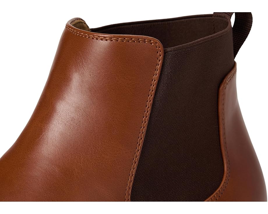 Kenneth Cole Hulard - Right View