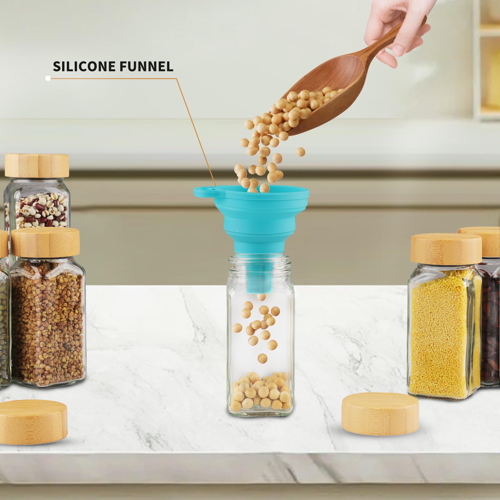 Pot à Épices en Verre et Bois, 12 Pièces Bocaux à Épices 120ml Boite à Épices Verre pour Cuisine Rangement avec Étiquettes Epices Tamis Entonnoir Brosse