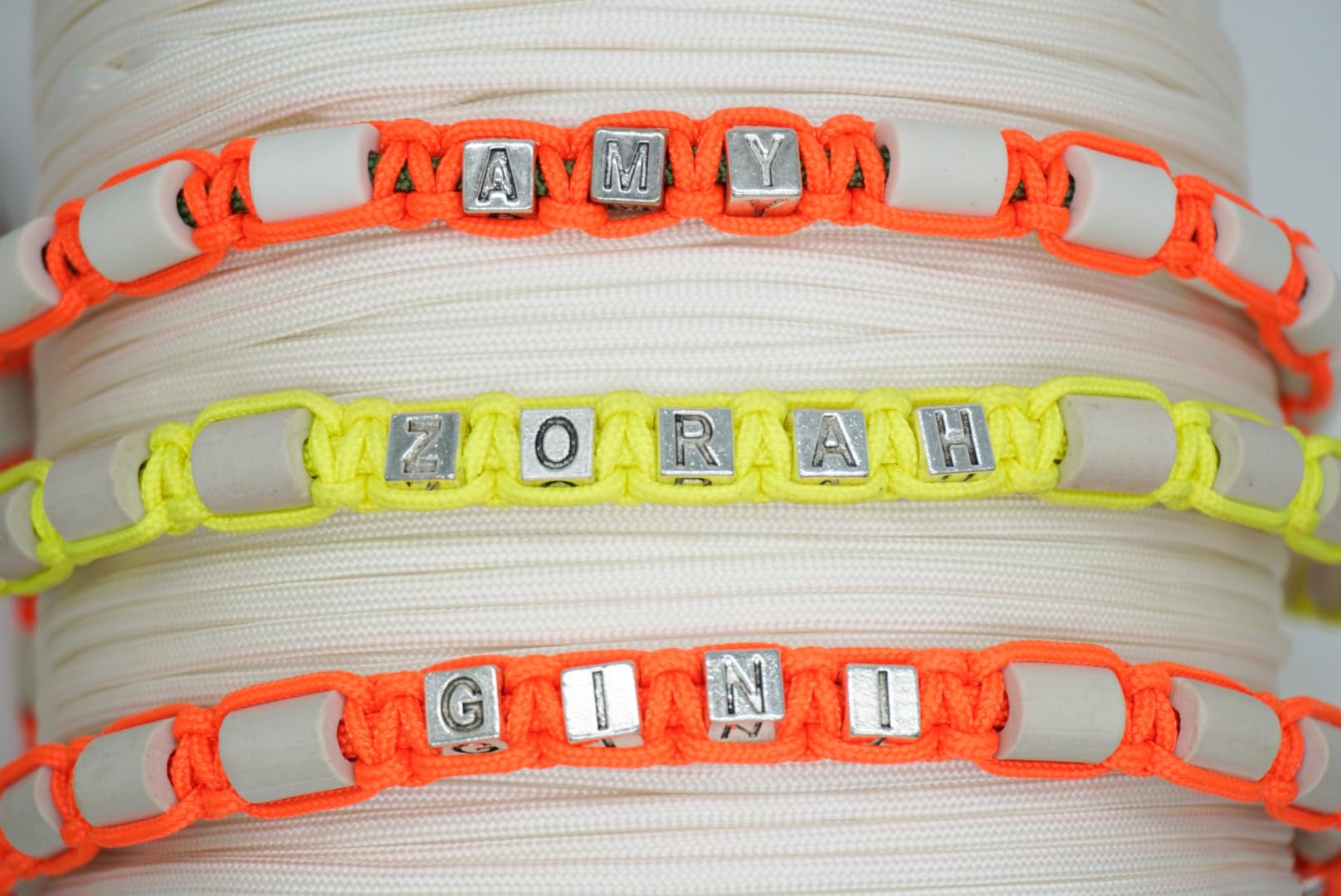 EM-Keramik Halsband für Hunde – Personalisierte Maßanfertigung und individuelle Designs – Handgefertigt in Deutschland