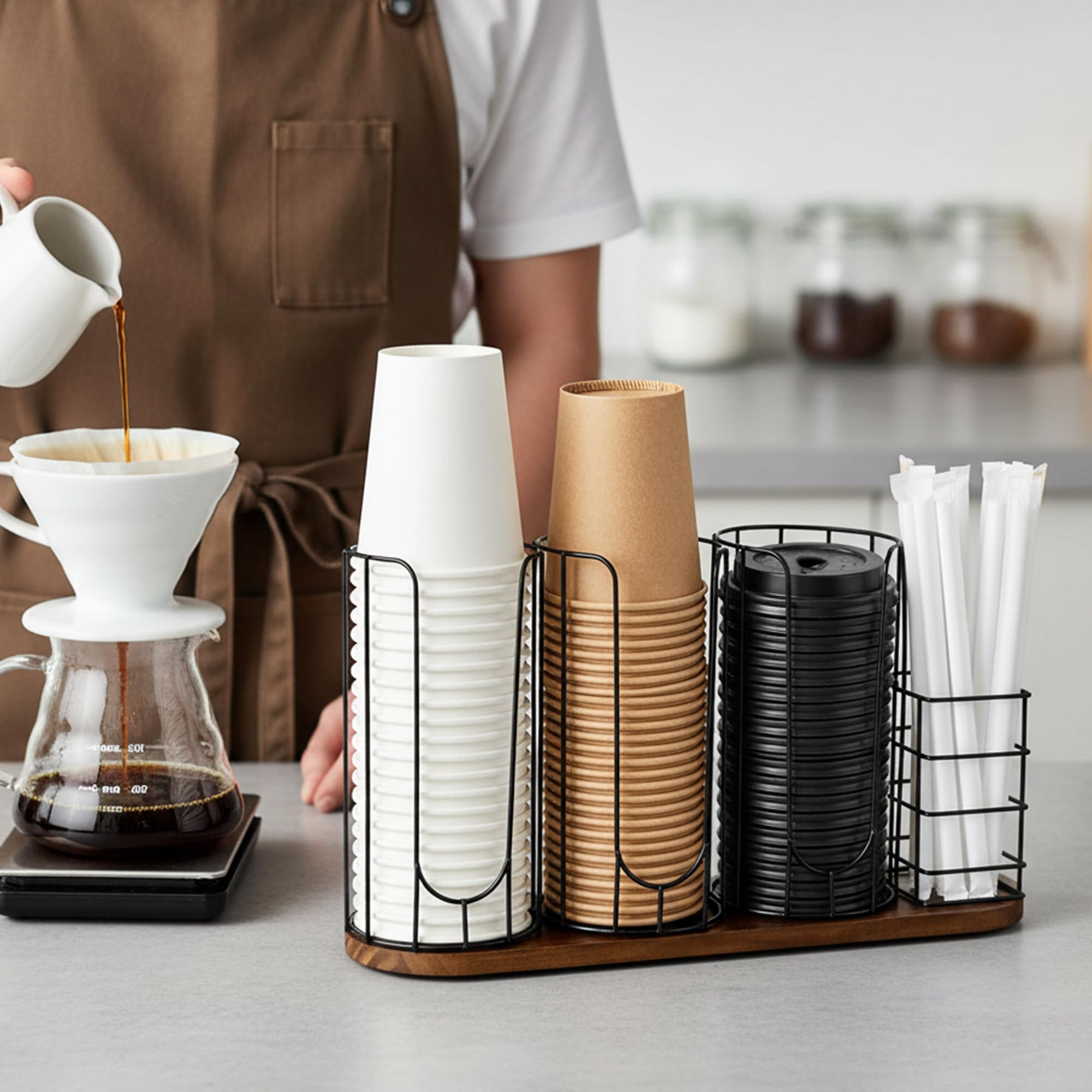 HOMIEE Soporte para Tazas y Tapa Organizador de Café Desechables Metal Dispensador Vasos Desechables de 4 Compartimentos para Café, Bar, Encimera, Sala de Descanso