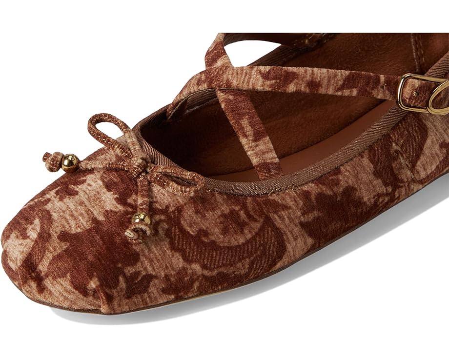 Circus NY by Sam Edelman Zuri - Right View