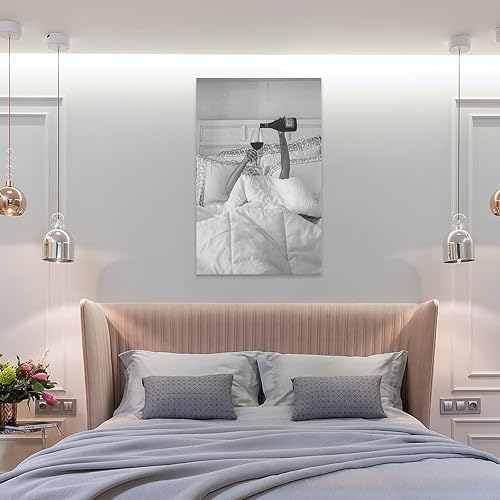 Miniatura 7 de Póster vintage funky de bebida alcohólica, póster de mujer bebiendo vino en la cama, impresiones en lienzo en blanco y negro, pinturas artísticas