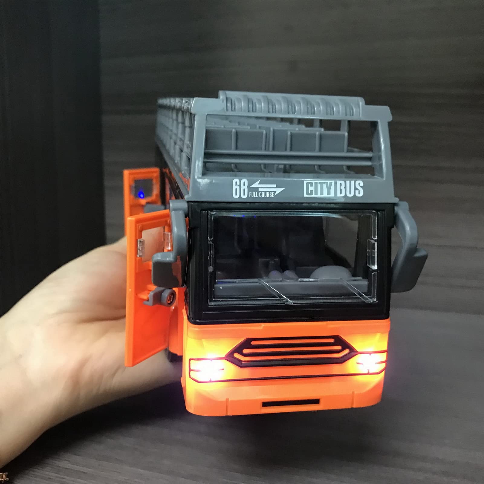 Bus télécommandé, 4 Canaux électroniques, Ouverture des Portes, Fonction D'accélération, Bus RC à Deux étages pour Enfants de 3 Ans et Plus (QH204 9 Bus Touristique)