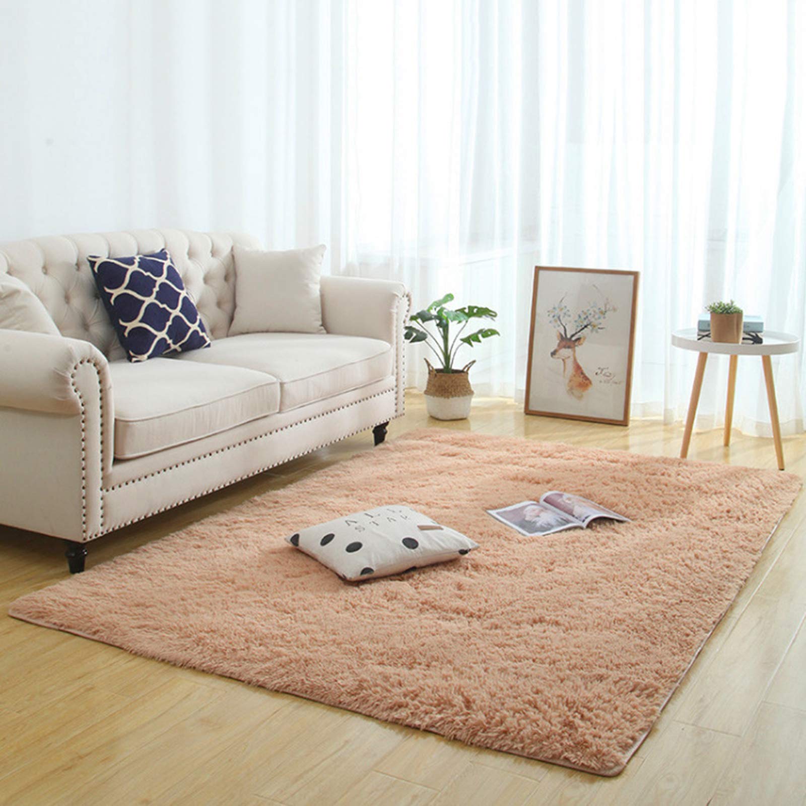 Tapis moelleux à poils longs pour salon chaleureux et cocooning