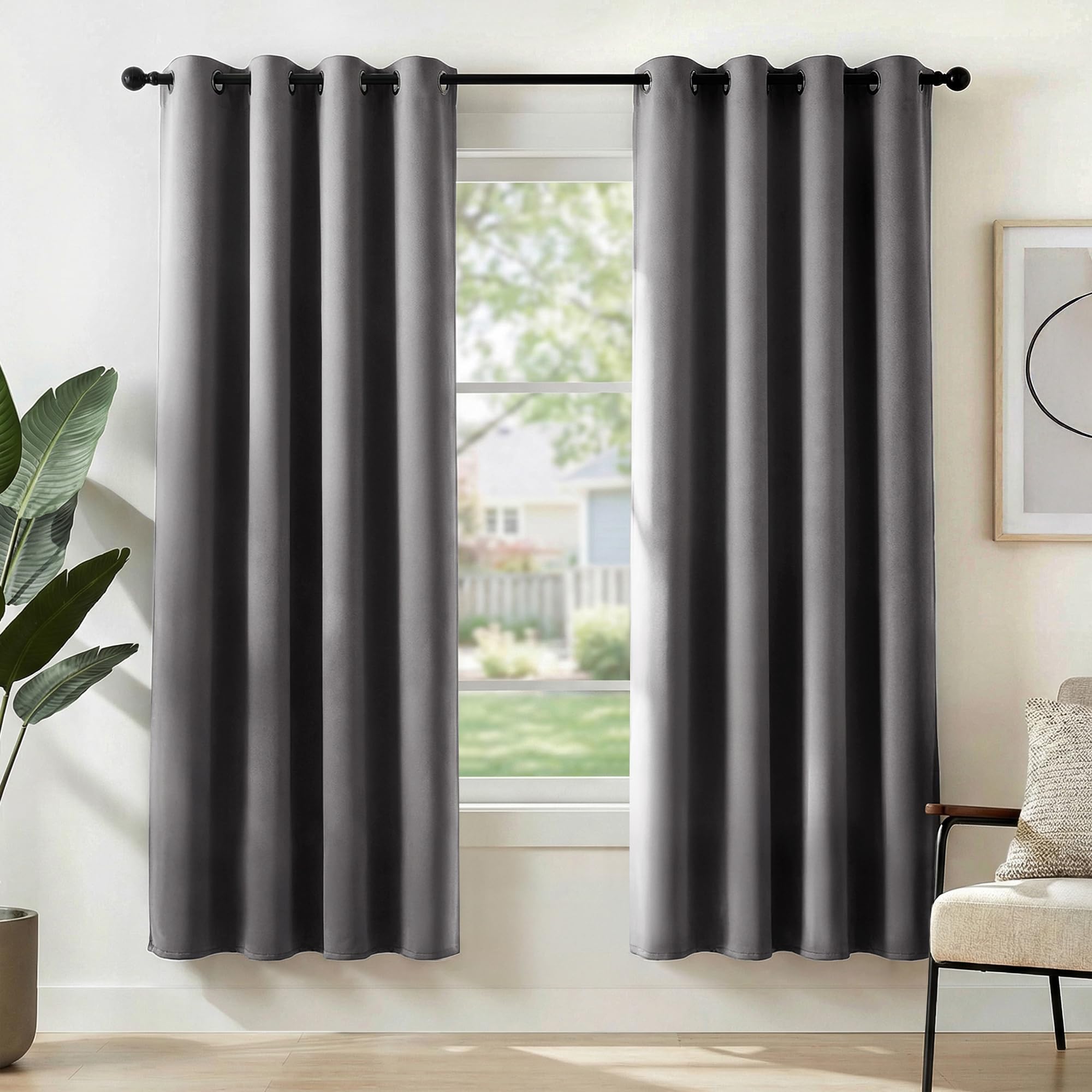 Deconovo Vorhänge Blickdicht Verdunkelungsvorhang mit Ösen Gardinen Wohnzimmer Schlafzimmer Ösenvorhang Wärmehaltung, 175x140 cm(HöhexBreite), Hellgrau, 2er Set