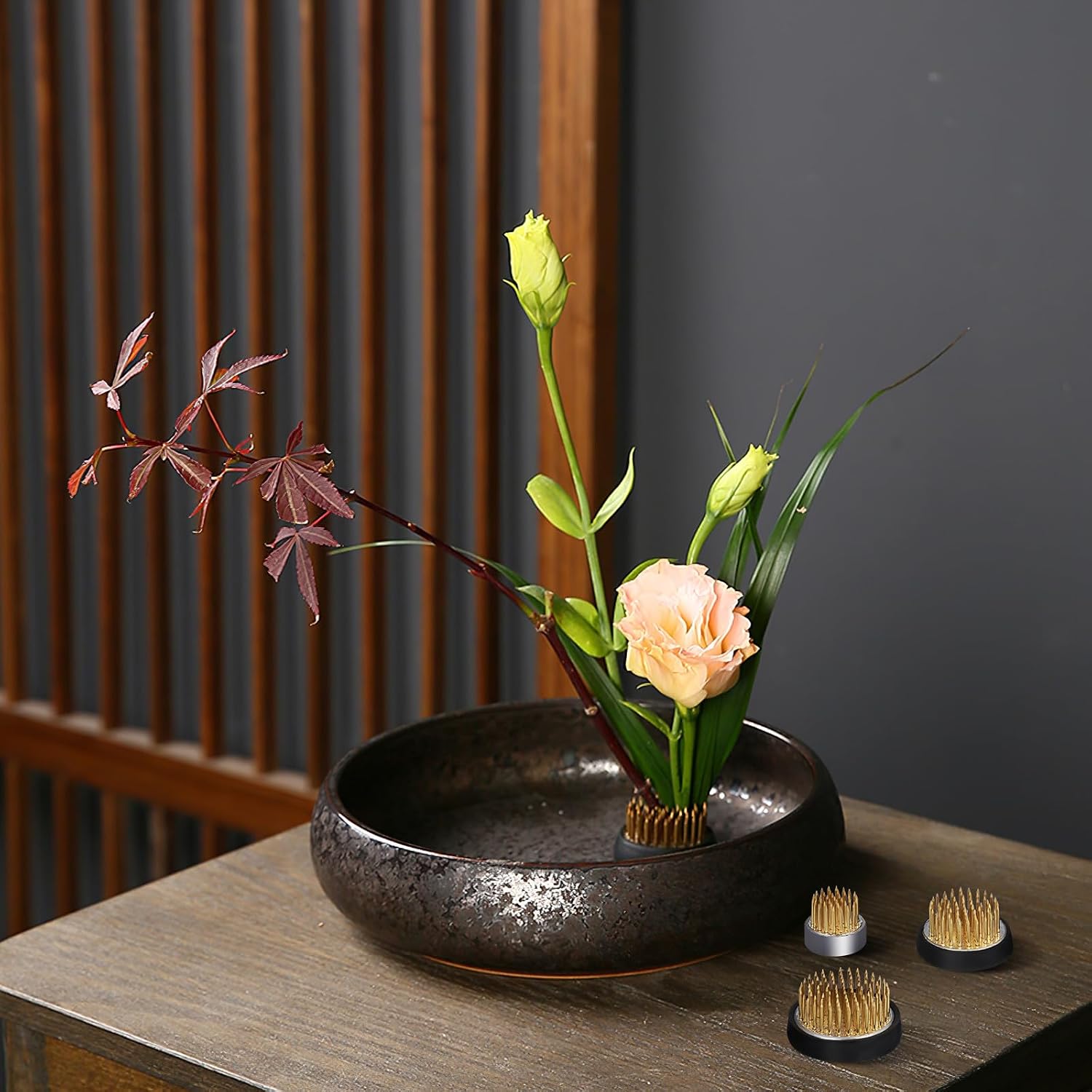 AKOOSY 3pcs Flower Frog Pin Round Stem Floral Arranger Tools for Home Office Flower Arrangement with 23mm, 34mm, 40mm Copper Fixed Bases