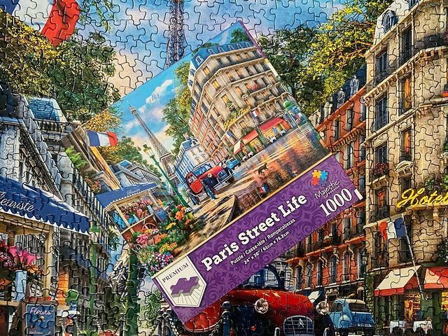 Majestic by Springbok Rompecabezas de 1000 piezas Paris Street Life - Hecho en USA - Caja compacta miniatura 4