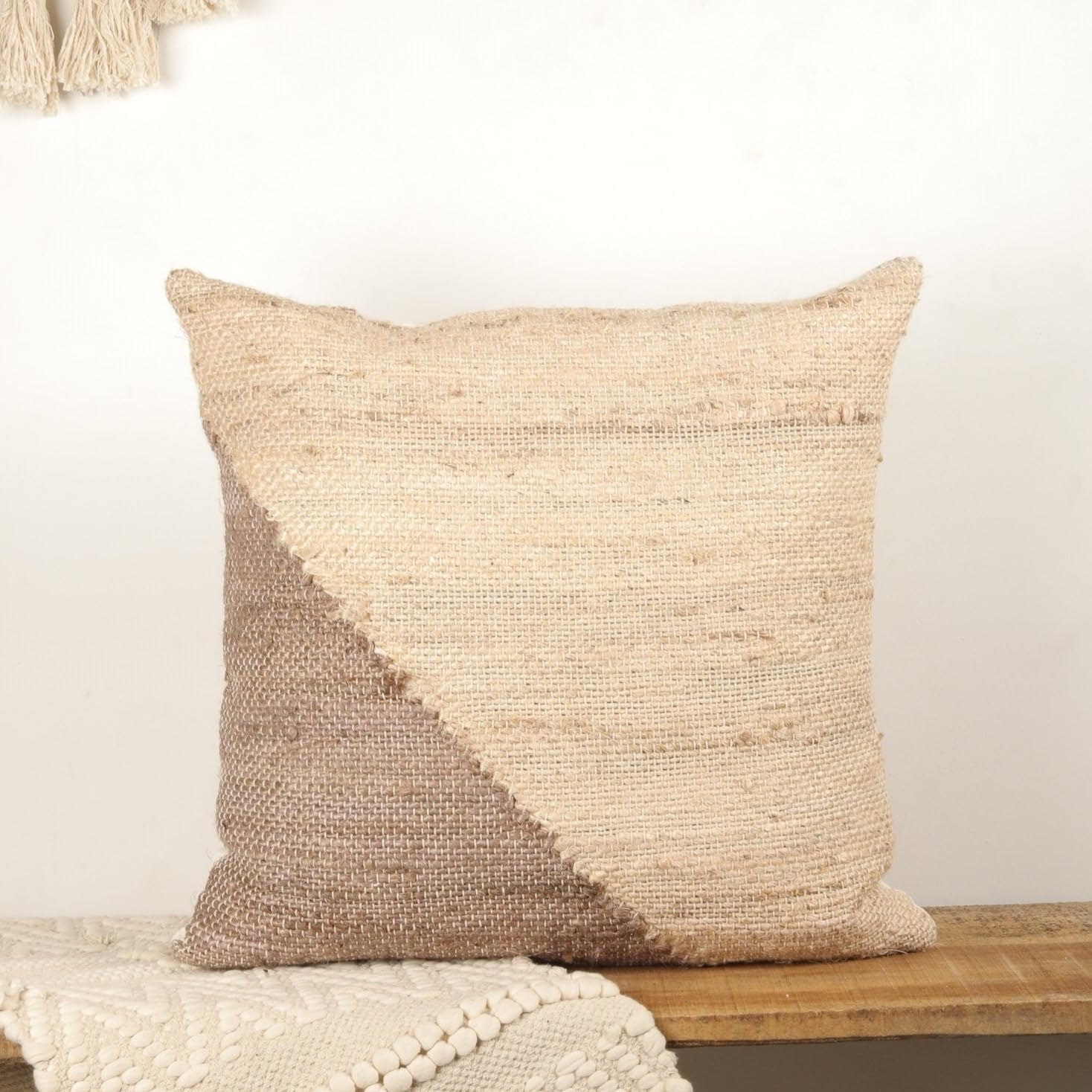 Trade Star Decorative Cushion Cases Jute Cotton Throw Pillow Covers 20x20 Handloomed Bohemian Farmhouse Style Pillow Shams for Sofa
