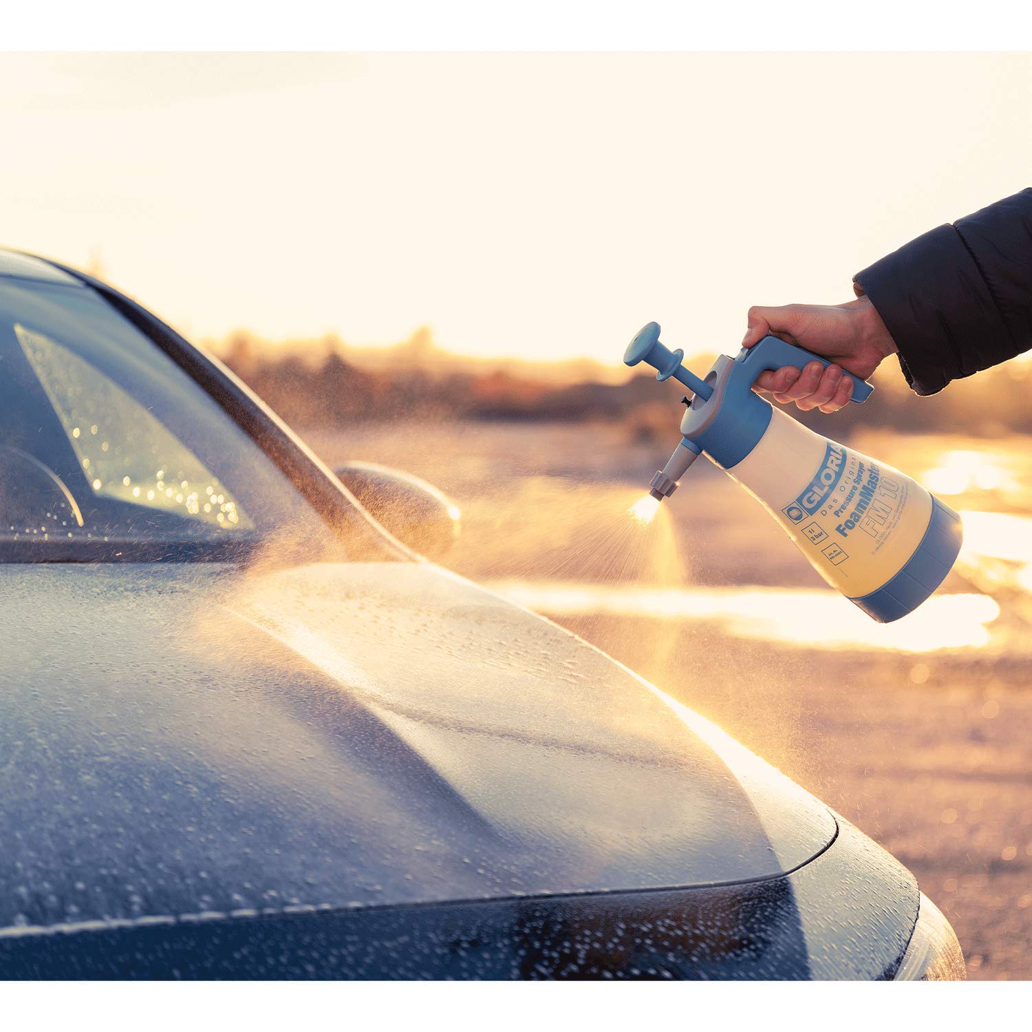 detailmate Auto Vorwäsche Set: ValetPRO pH-neutral Snow Foam 1 Liter + Gloria Foam Master FM10 Schaumsprüher 1 Liter + 3in1 Chenille Waschhandschuh + Griffin Messbecher 150 ml skaliert