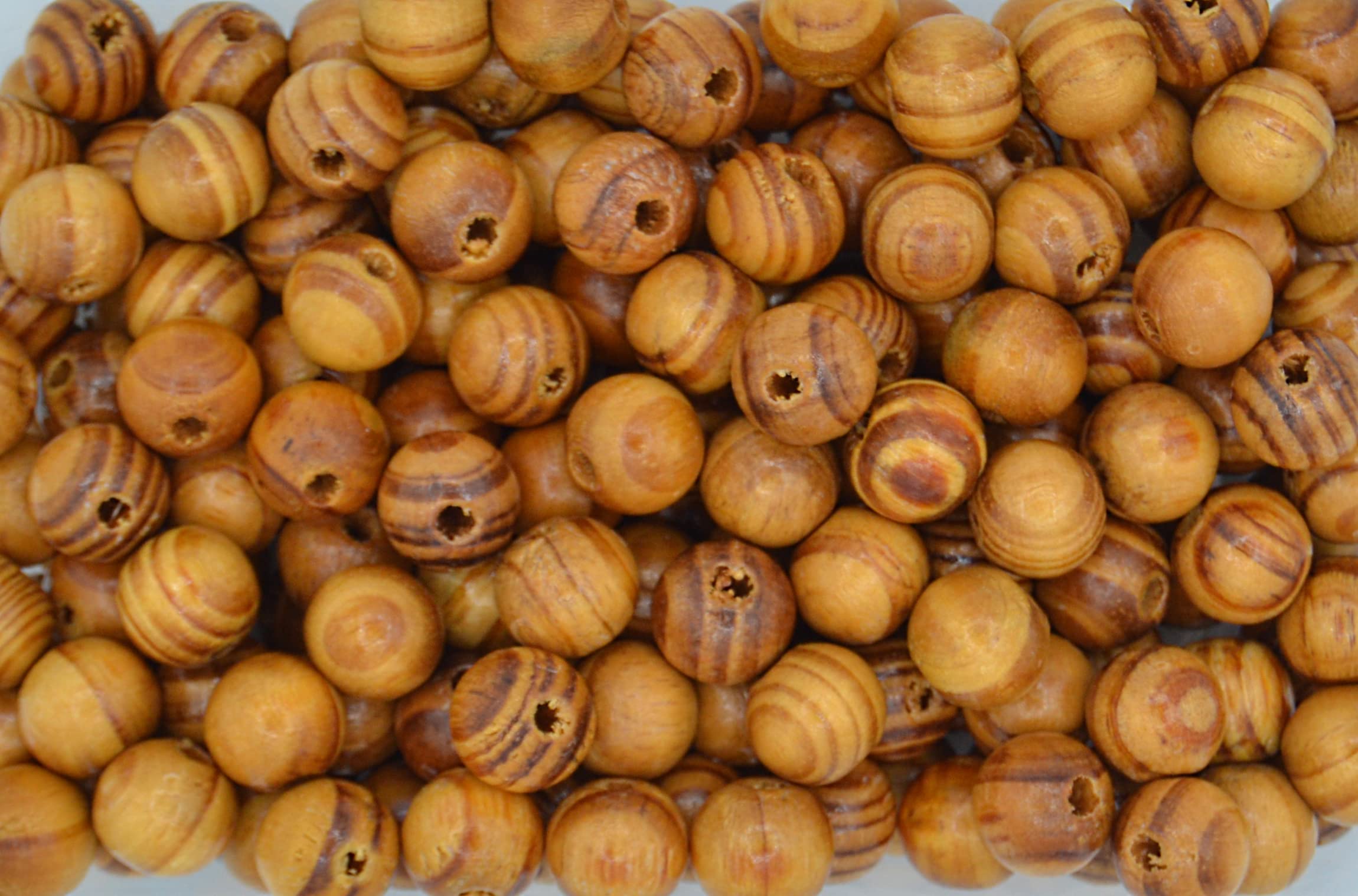 celloexpress Natural Wooden Round Beads Used for Handmade Jewellery or Macrame (Burlywood - 14mm x 13mm (4mm Hole), Pack of 250)