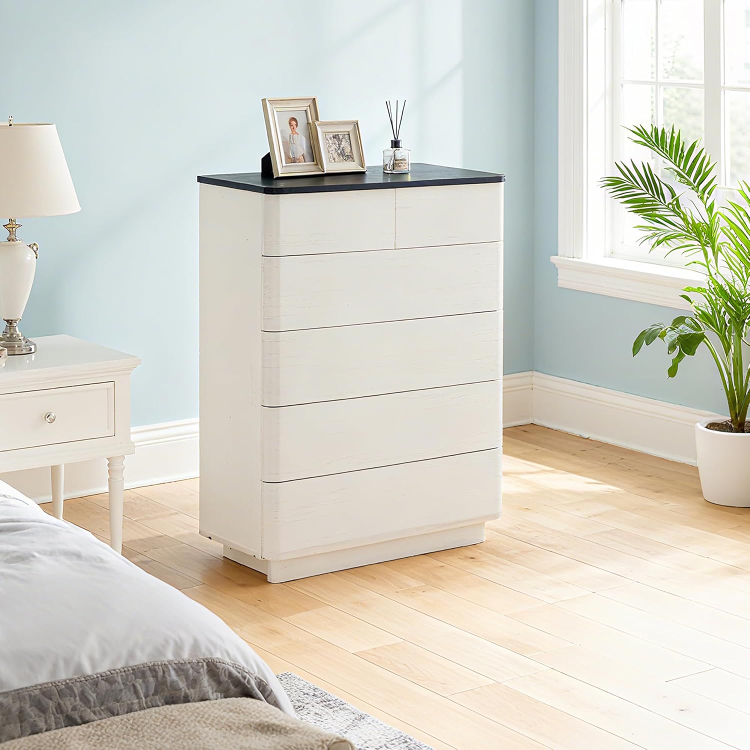 JXQTLINGMU 8 Drawer Dresser for Bedroom, Modern Push-to-Open Chest of Drawers, Large Wood Storage w/Curved Profile & Handleless Design, 52" Wide Dresser TV Stand for Bedroom, Living Room, Off White