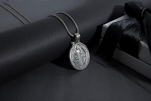 Miniatura 7 de bysilvergates Religious Collection - Men's 925 Sterling Silver Pendants St Christopher, St Michael, St Benedict - Timeless Faith-Inspired Necklaces