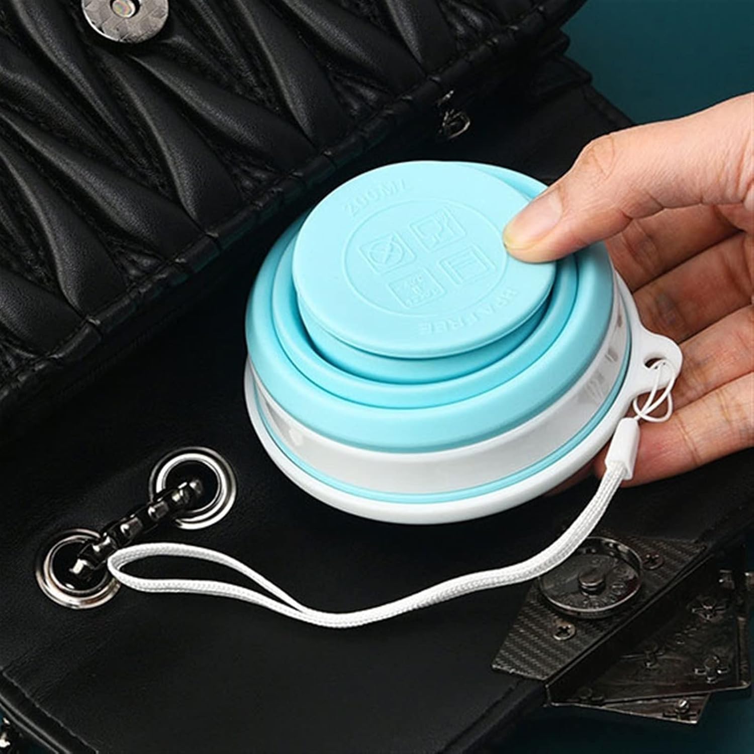 INLIMA Drinking Glasses Folding Cup Foldable Collapsible Telescopic Water Bottle Outdoor Travel Cups Teacups Ware Jug Drink Water (Color : Pink)