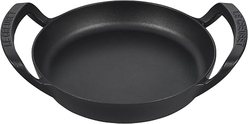 Le Creuset Le Creuset Cast Iron Skillet