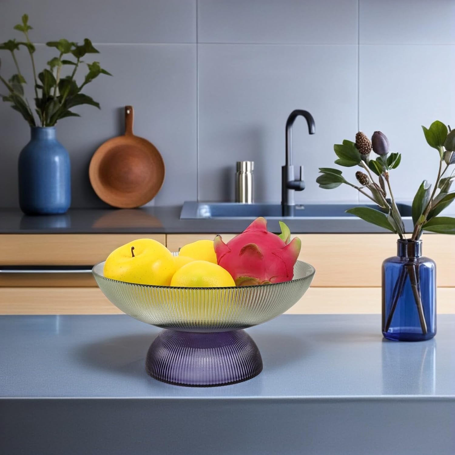 Glass Fruit Platter with Brass Gold Detailing round Pedestal Fruit Bowl for Living Room and Dining Table Vintage Style Serving Tray for Candy Snacks