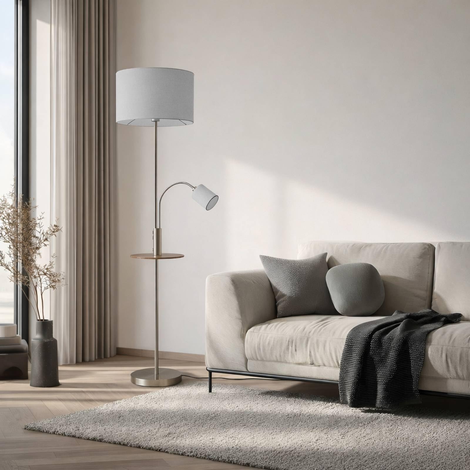 Lindby Stehlampe Aovanmit USB Anschluss (Modern) in Alu aus Metall (1 flammig, E27) - Textil Stehleuchte Floor Lamp Standleuchte Wohnzimmerlampe Wohnzimmerleuchte