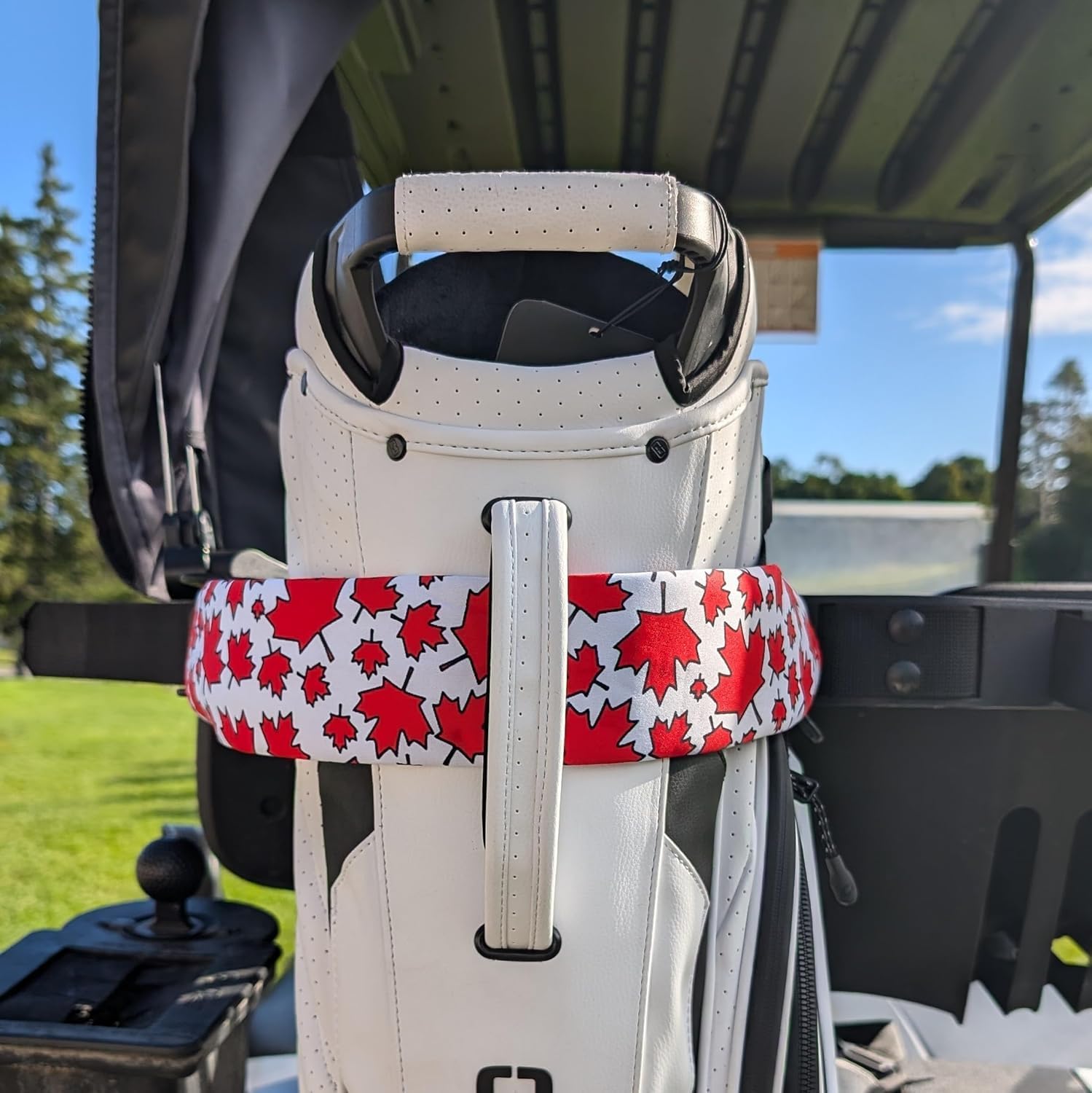 Foretra - Canada Maple Leaves Pattern Golf Cart Strap Sleeve – Protect Your Premium Golf Bag from Friction and Scuff Marks While Adding Style and Color to Your Setup