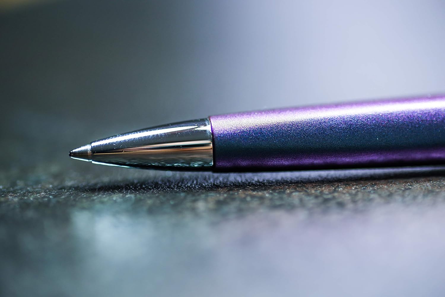 DIPLOMAT - Magnum - Ballpoint Pen John Doe - John Doe Purple - Resistant and Elegant - 2 Years Warranty
