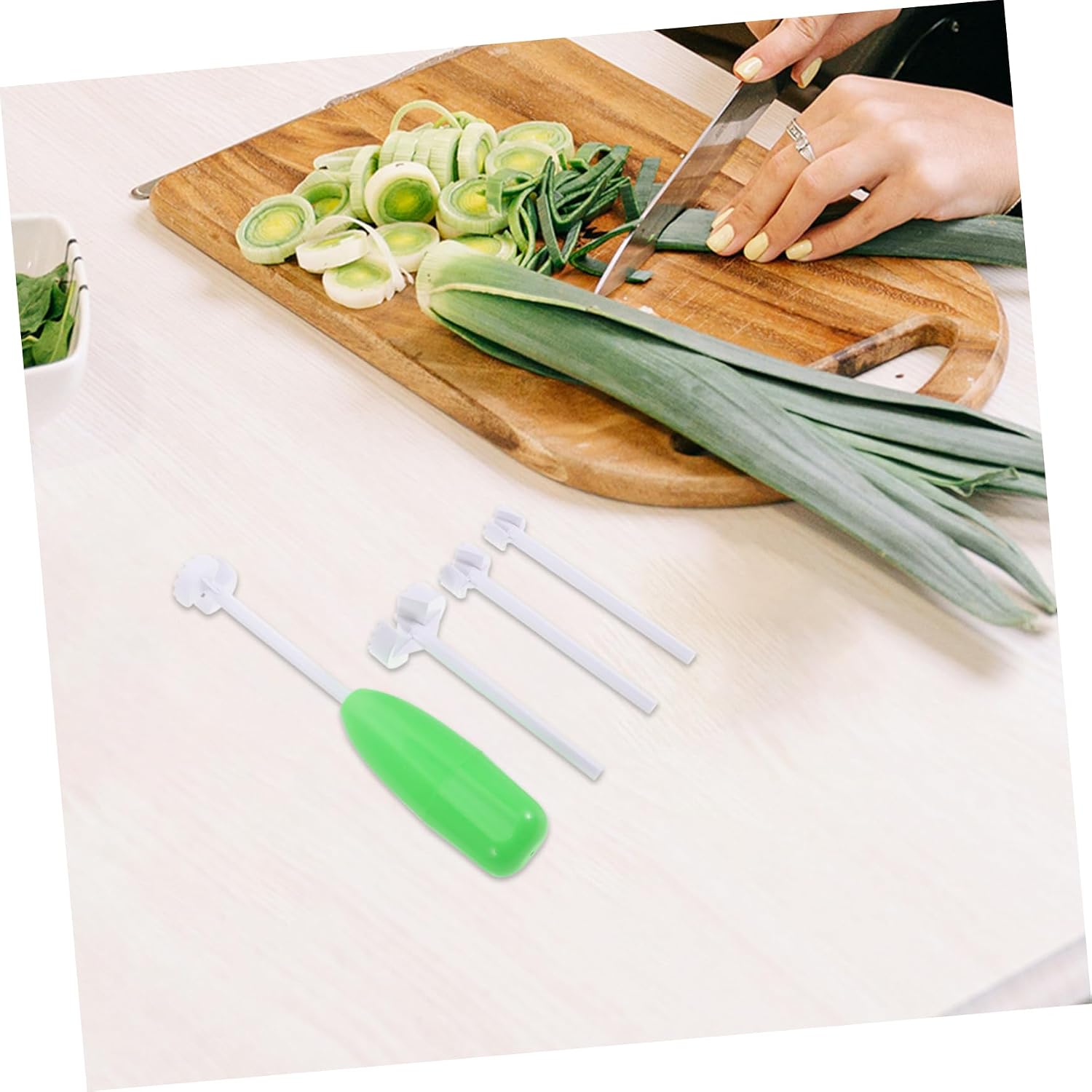 2Sets Multifunctional Cherry Pitter Tools Fruit Core Remover for Quick Cherry and Fruit Pitting Easy to Use Kitchen Gadgets Green and White