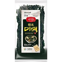 Minecook Dried Miyeok Korean Seaweed for Soup & Traditional Recipes, 50g 1.76 oz- 1Pack
