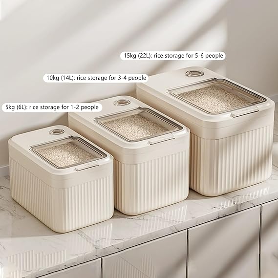 Dog Food Container Sealed Weatherproof Airtight Treat Dispenser