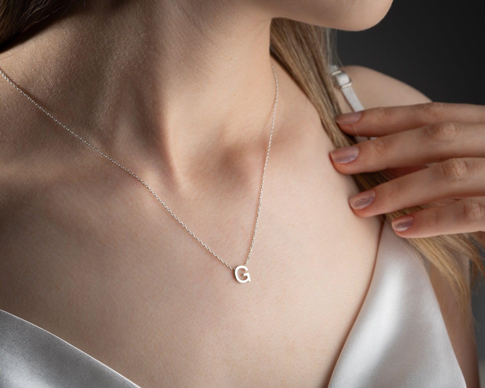 14K oro collana con nome, personalizzato targhetta con nome lettera da sovrapporre su misura iniziale bambini