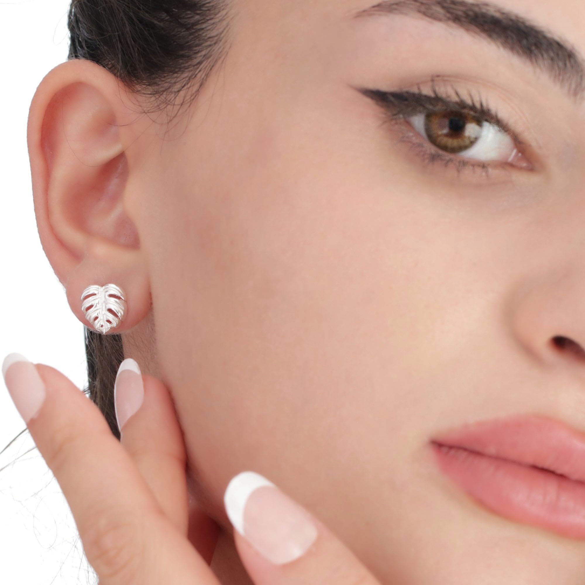 Madamlili 925 Sterling Silber Monstera Ohrstecker | Natürliche Blätter Ohrringe | Tropisch & Handgefertigt | Hypoallergen & Nickelfrei | Perfektes Geschenk für Natur-Liebhaberinnen