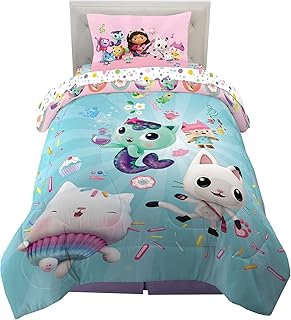 DreamWorks Gabby's Dollhouse Cakey, MerCat And Pandy Kids Bedding Super Soft Comforter And Sheet Set, 4 Piece Twin Size, By Franco