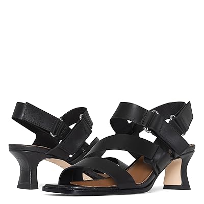Donald Pliner Kamele Women