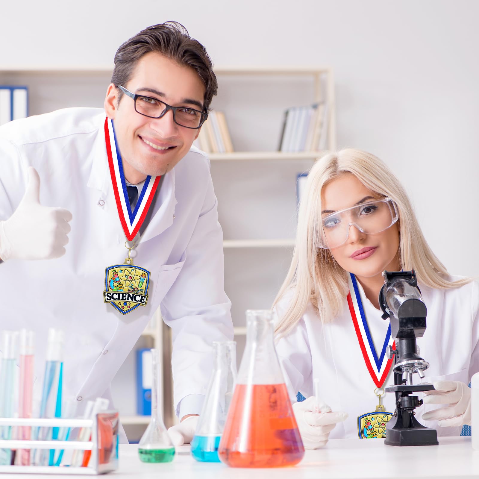 Yaomiao Medallas de premio de 2.4 pulgadas a granel coloridas medallas ganadoras con cintas para el cuello, forma de escudo de metal, premio de trofeo de metal, regalo para niños y adultos, torneos