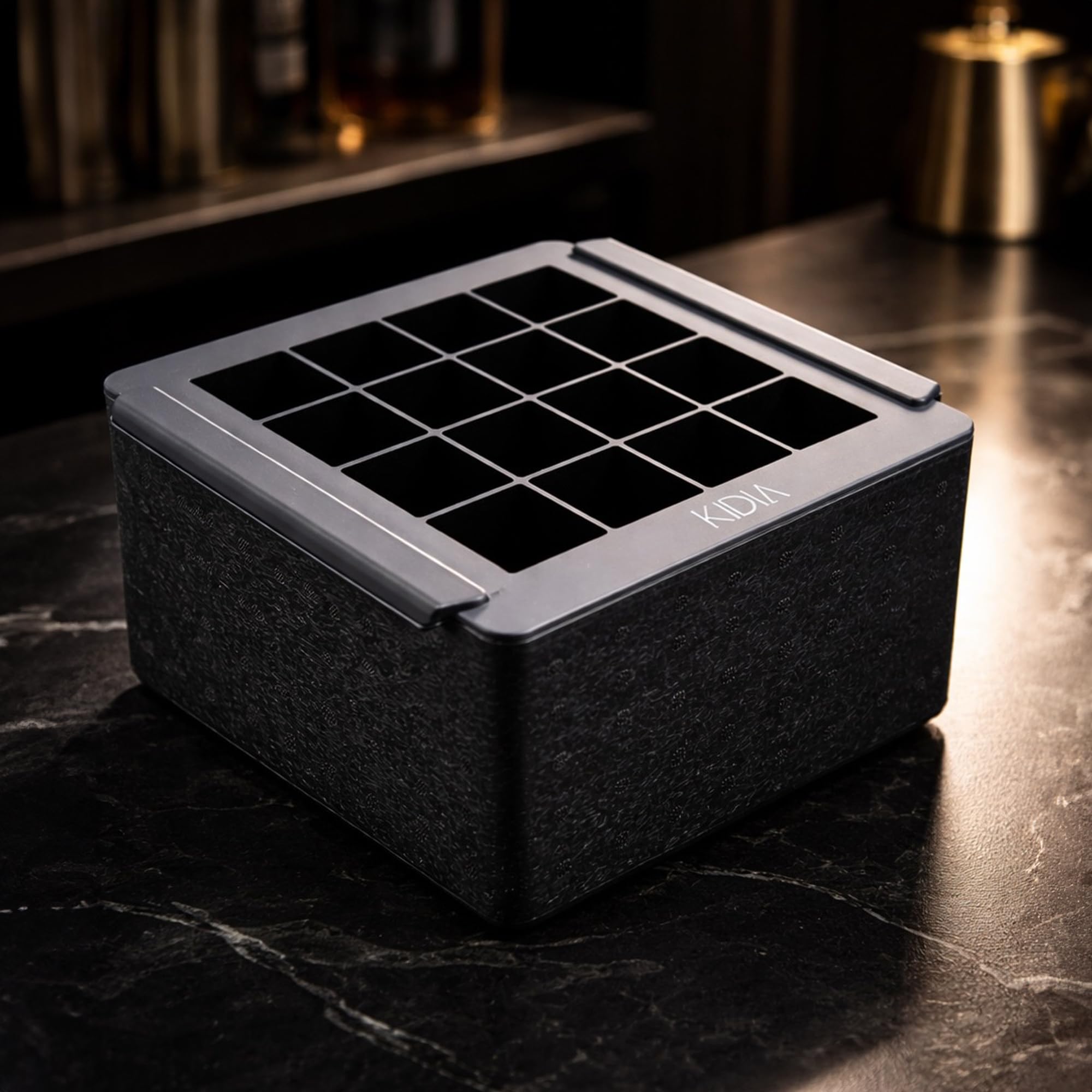 Kidia Mini Clear Ice Cube Maker – Molde para Hielo Transparente 16 Cubitos 4×4×4 cm – Congelación Direccional, Silicona Alimentaria, Caja Aislante para Cócteles, Whisky y Mixología