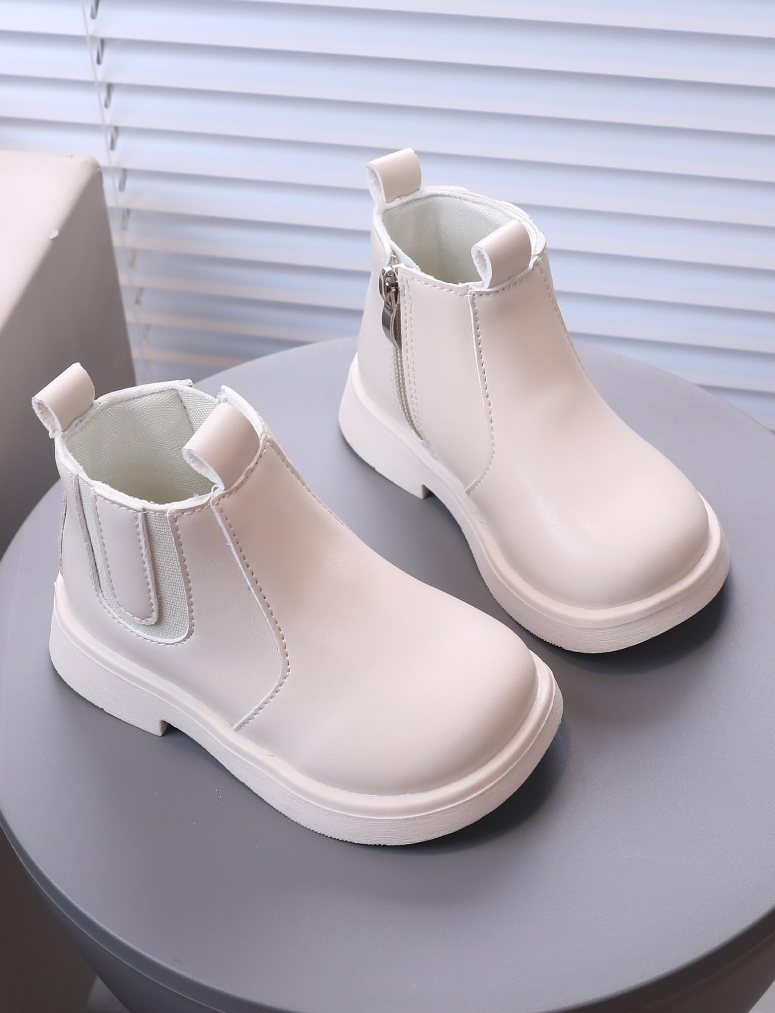 Maeau Bottes Courtes en Cuir Enfant Garçon et Fille Bottines à la Cheville avec Fermeture Éclair Bottes Classiques Imperméable Chaussures Antidérapant d'hiver Automne Printemps Souples 22-31 EU