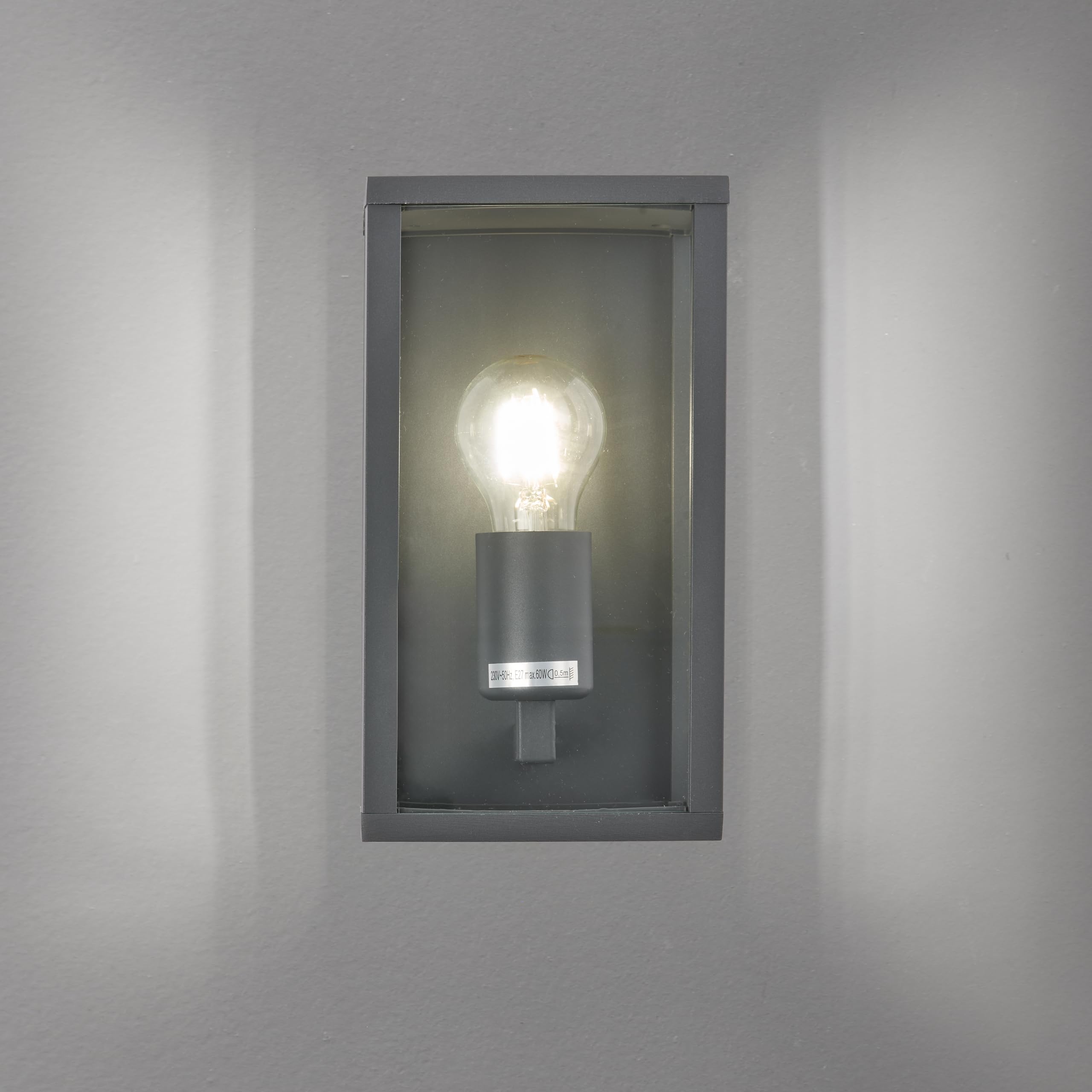Trio Leuchten Außen Wandleuchte Garonne 201860142, Aluminium Druckguss Anthrazit, exkl. 1x E27, Schwarz