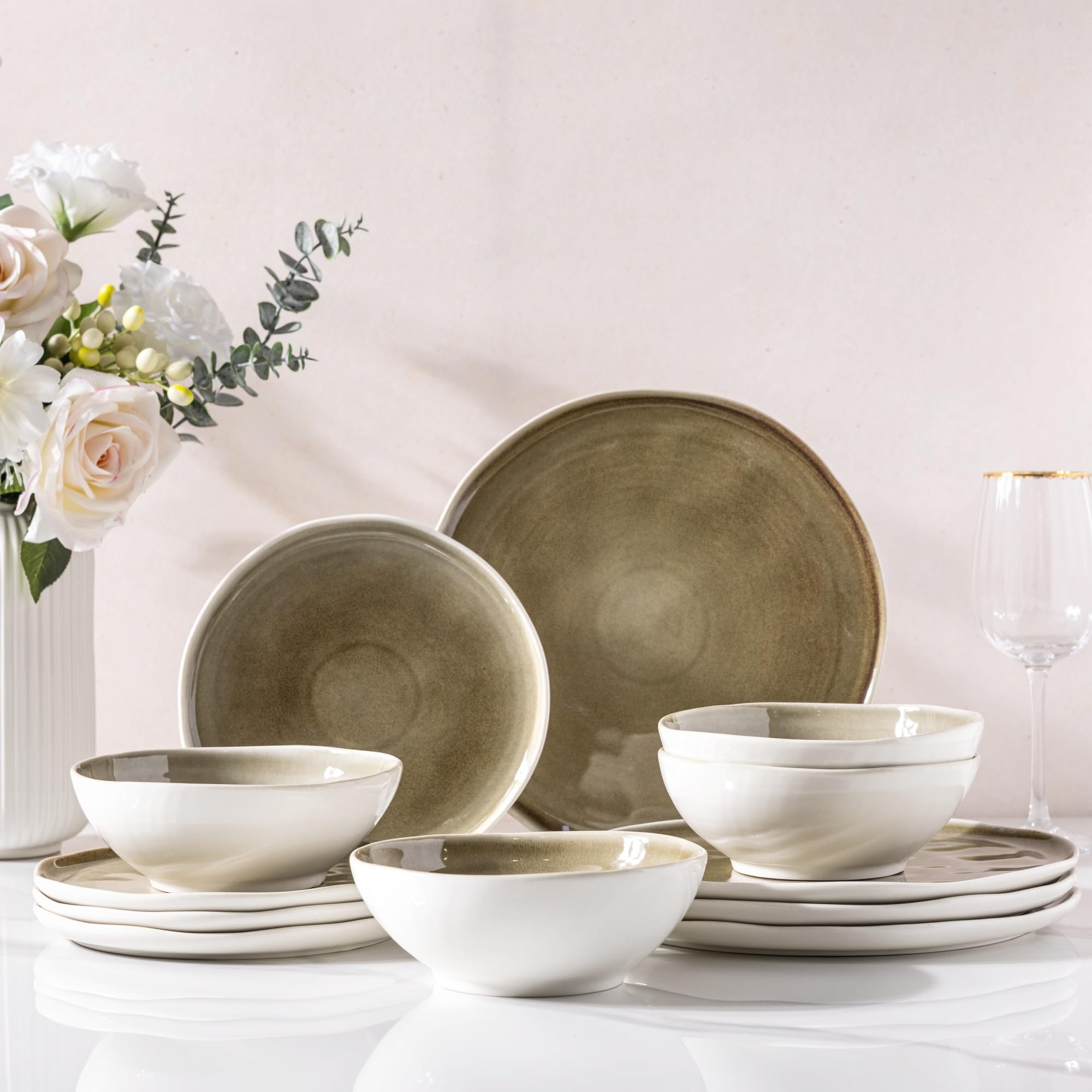 LERATIO Ceramic Dinnerware Sets of 4,Porcelain Plates and Bowls Sets with Wavy Edge,Microwave & Dishwasher & Oven Safe,Light Weight & Scratch Resistant Dishes Sets-Service for 4 (12pcs)