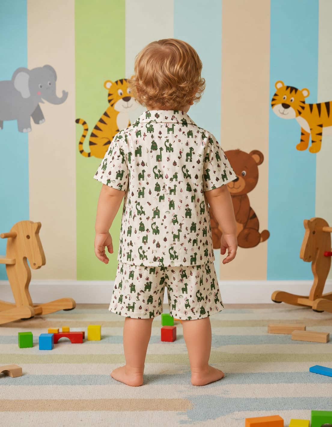 A.T.U.N. (ALL THINGS UBER NICE) Maglietta e pantaloncini stampati per ragazzi, 100% cotone, morbido, confortevole, traspirante, abbigliamento estivo per giocare tutti i giorni, set di abbigliamento da