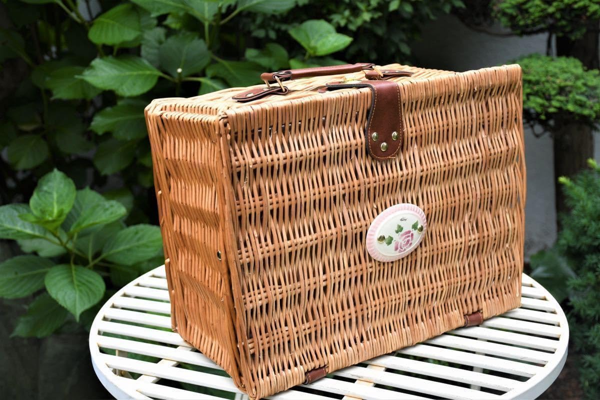マニー ローズ　ピクニックバスケット 収納バスケット　かごバスケット　柳　新品 Amazon.co.jp: マニー ローズ ピクニックバスケット 収納