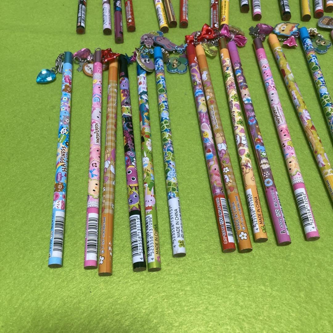 Amazon | 平成レトロ チャーム付き鉛筆 33本まとめて | 鉛筆