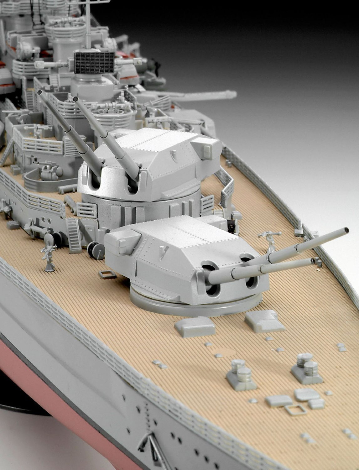 Amazon | 1/350 ドイツ海軍戦艦 ビスマルク Revell 05040 [並行