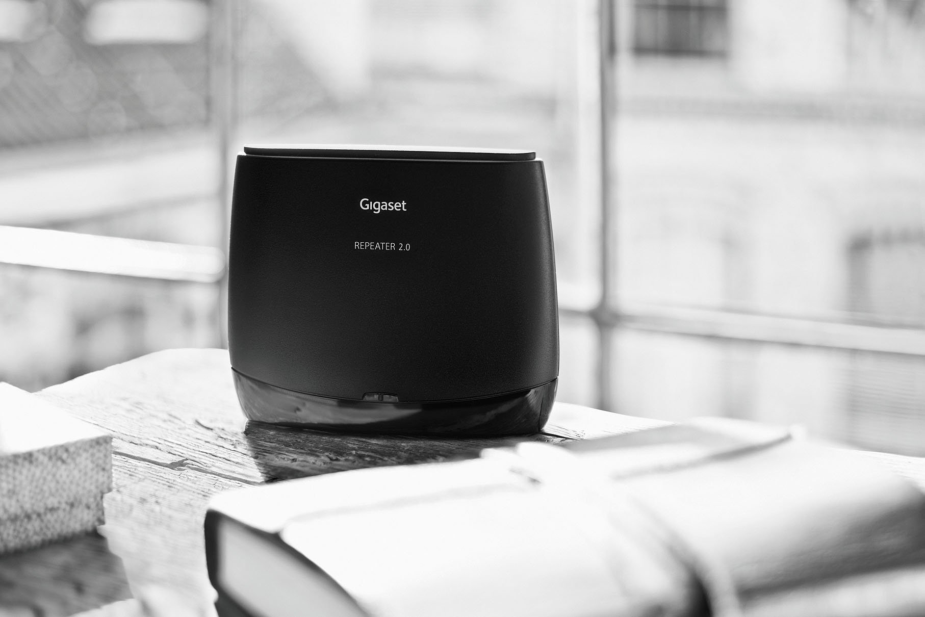 Gigaset Repeater 2.0 - Reichweitenverstärker für DECT-Telefone - kompatibel mit Gigaset Mobilteilen, schwarz